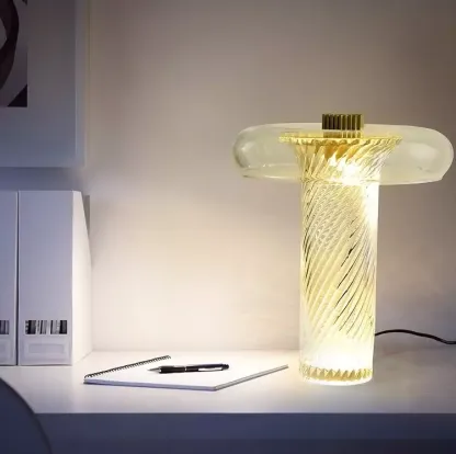 ClassicRadiance Table Lamp