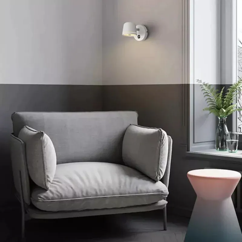 DAG Wall Light