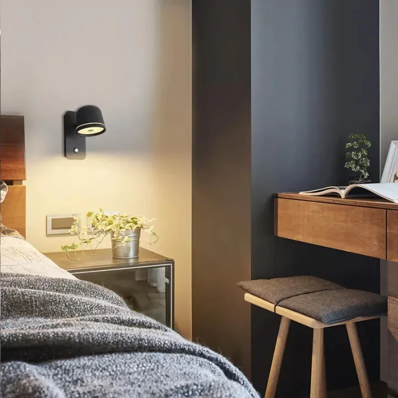 DAG Wall Light