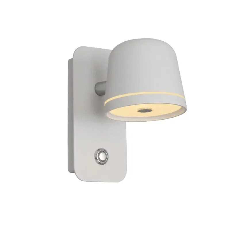 DAG Wall Light