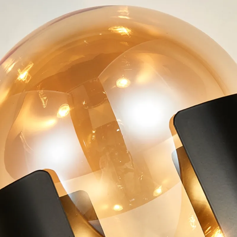 DakotaDesigner Table Lamp