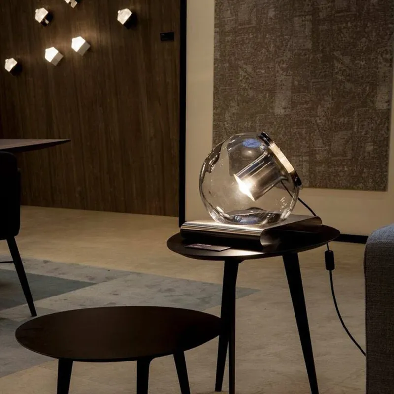 DenverGlobe Table Lamp
