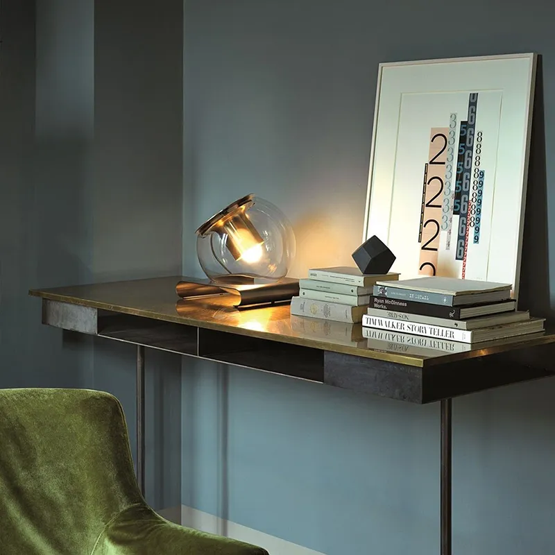 DenverGlobe Table Lamp