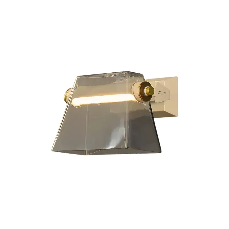 DioneShade Wall Light