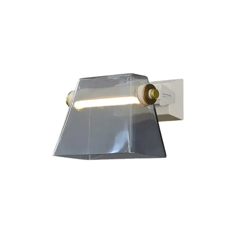 DioneShade Wall Light