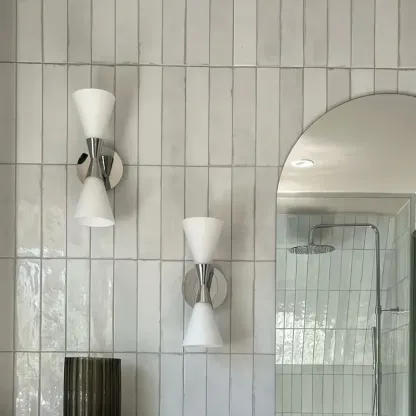 DorianHourglass Wall Light