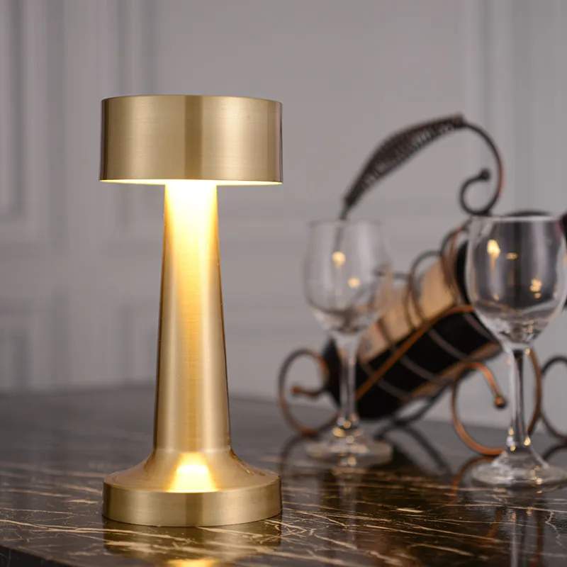 DuxtonCharm Table Lamp