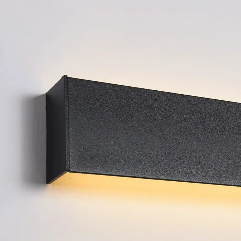 EdgeVant Wall Light