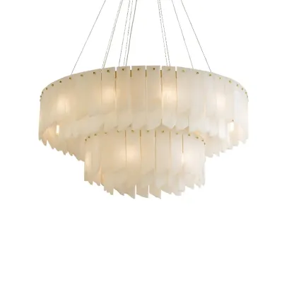 EiraLuxe Chandelier