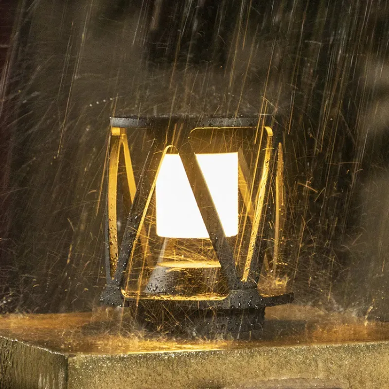 ElvaNest Outdoor Pillar Light