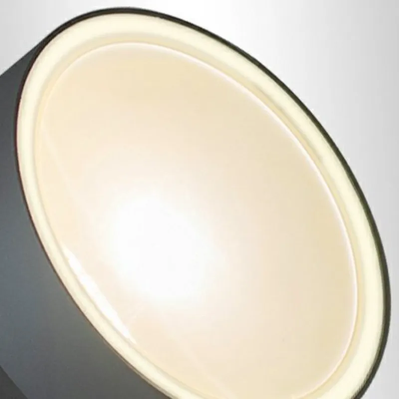 EmielRound Outdoor Wall Light