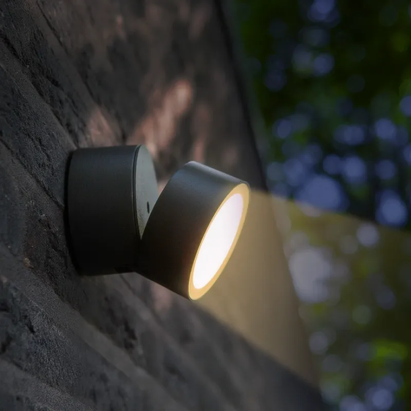 EmielRound Outdoor Wall Light