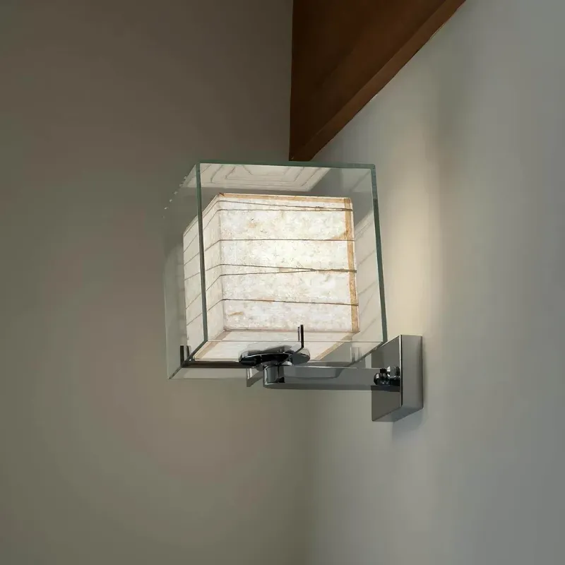 FlorenceCube Wall Light