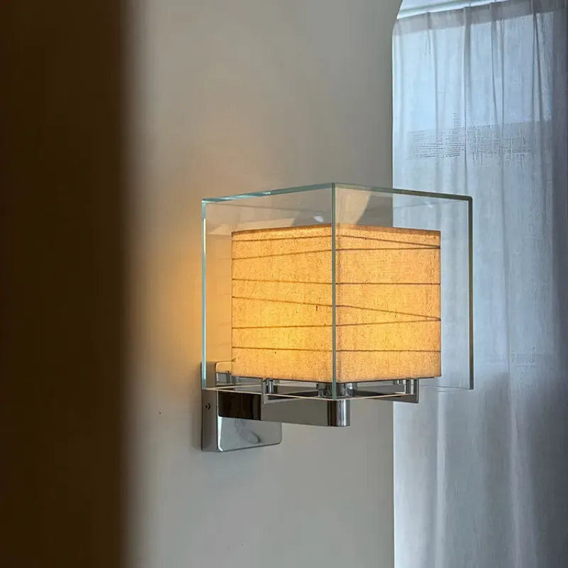 FlorenceCube Wall Light