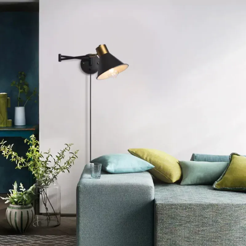 GLEAM Wall Light