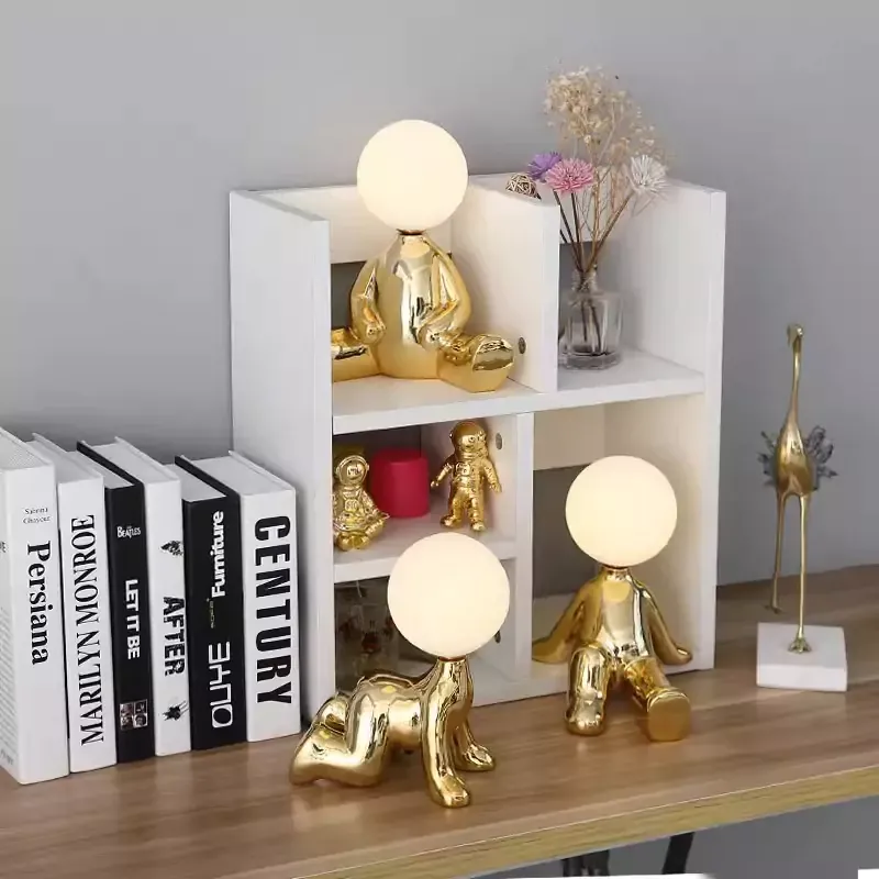 GleamGuardians Table Lamp