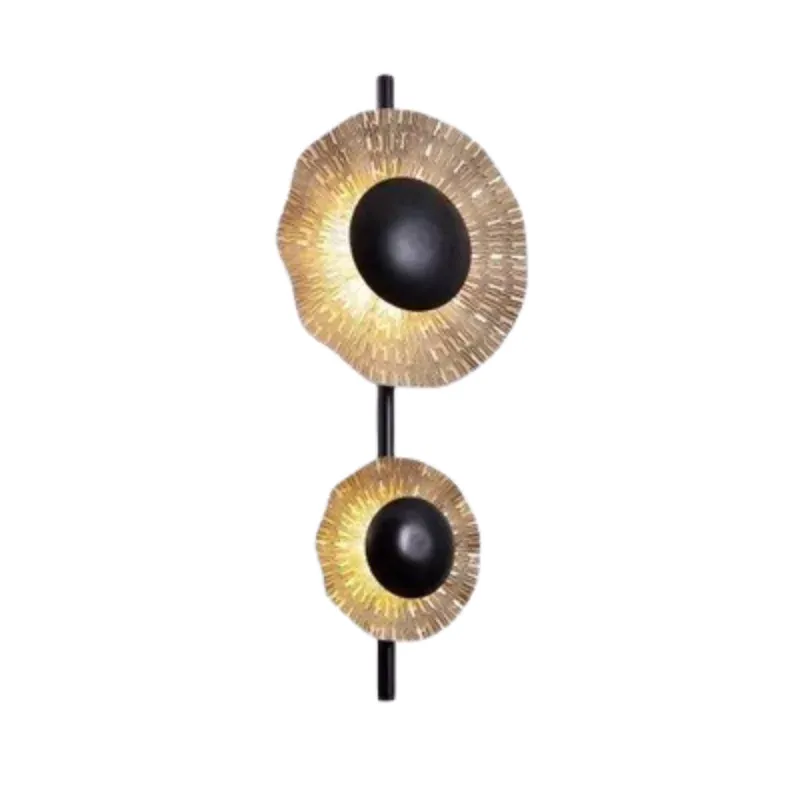 GoldAura Wall Light - Artistic Warm White Illumination