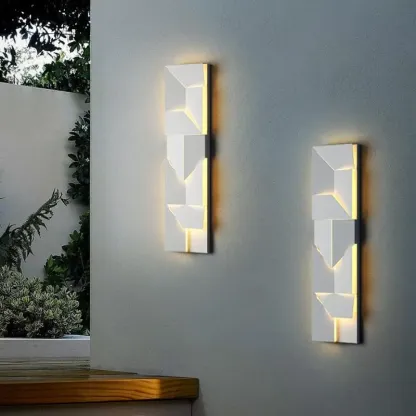 HikariFrame Outdoor Wall Light