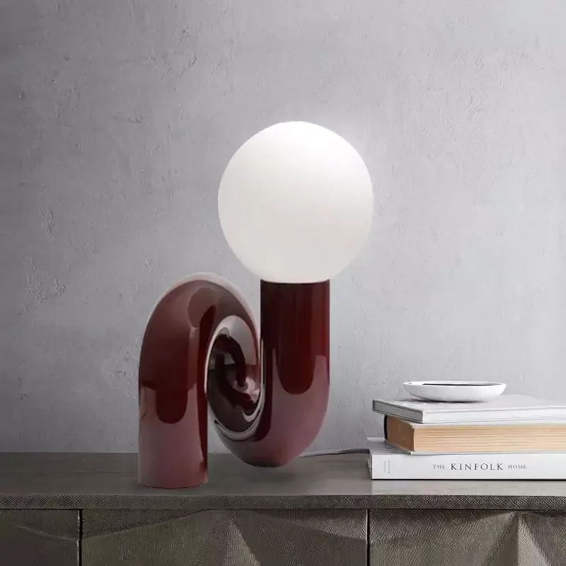 IllumiCurve Table Lamp