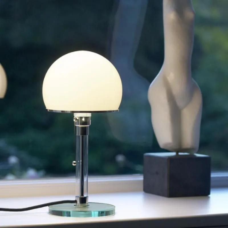 IslaTower Table Lamp