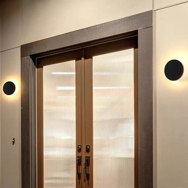 KaoriRound Outdoor Wall Light
