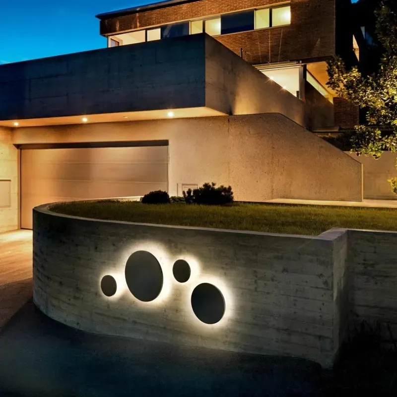 KaoriRound Outdoor Wall Light