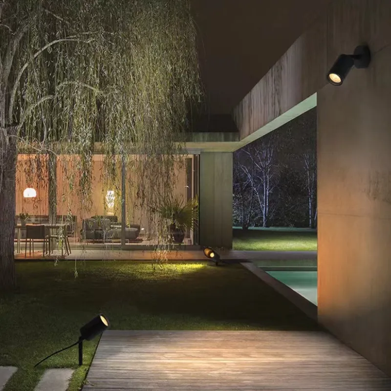 LeclairGarden Outdoor Wall Light
