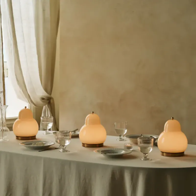 LilyPear Table Lamp