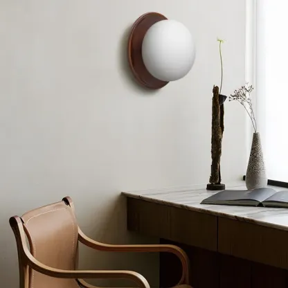 LiorenWooden Wall Light
