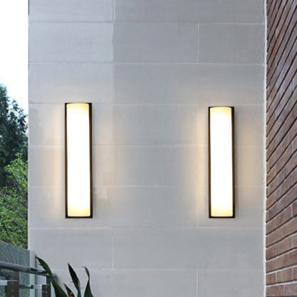 LitmusModern Wall Light