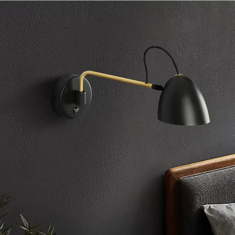 MAGNI Wall Light