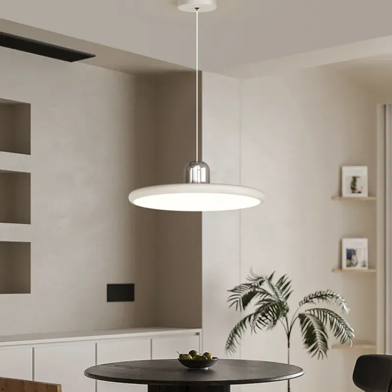 MarlowRound Pendant