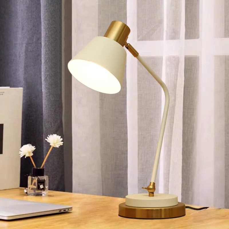 NottinghamClassic Table Lamp