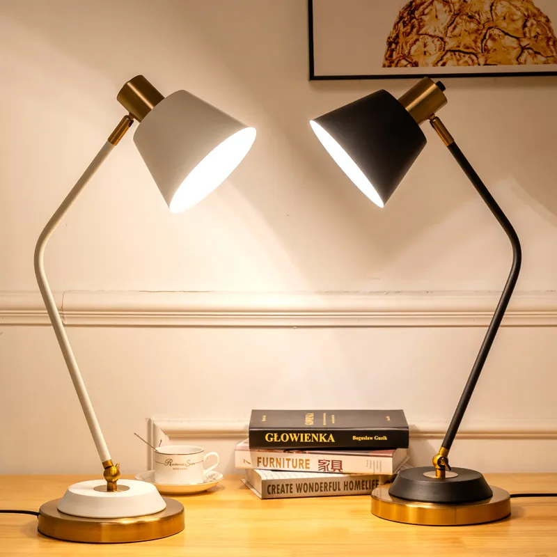 NottinghamClassic Table Lamp