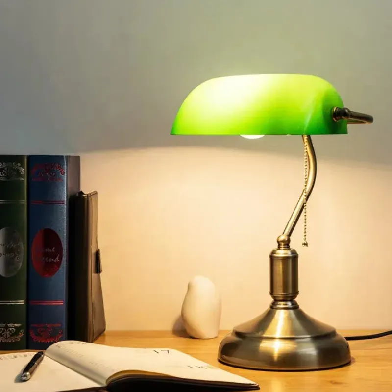 OlivinRetro Table Lamp