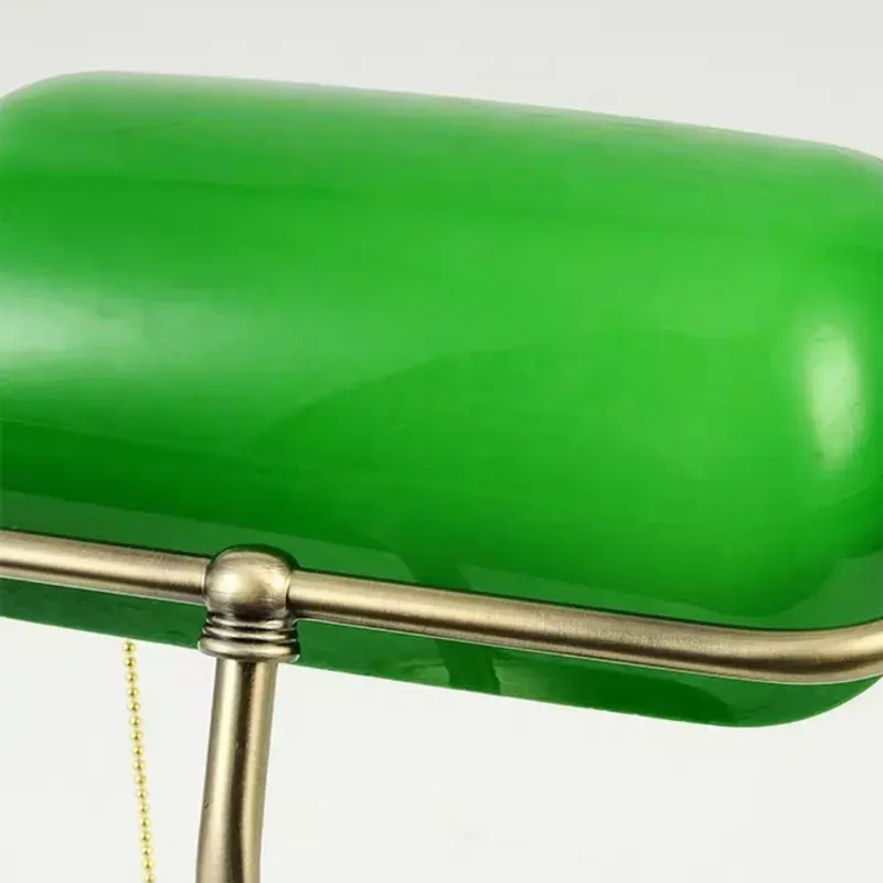 OlivinRetro Table Lamp