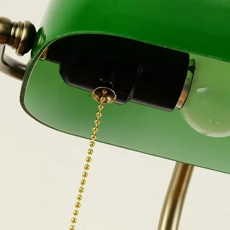 OlivinRetro Table Lamp