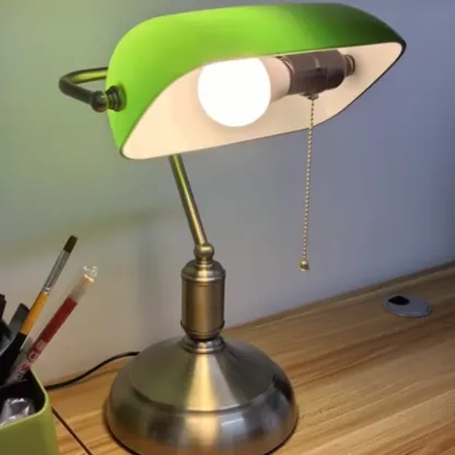 OlivinRetro Table Lamp