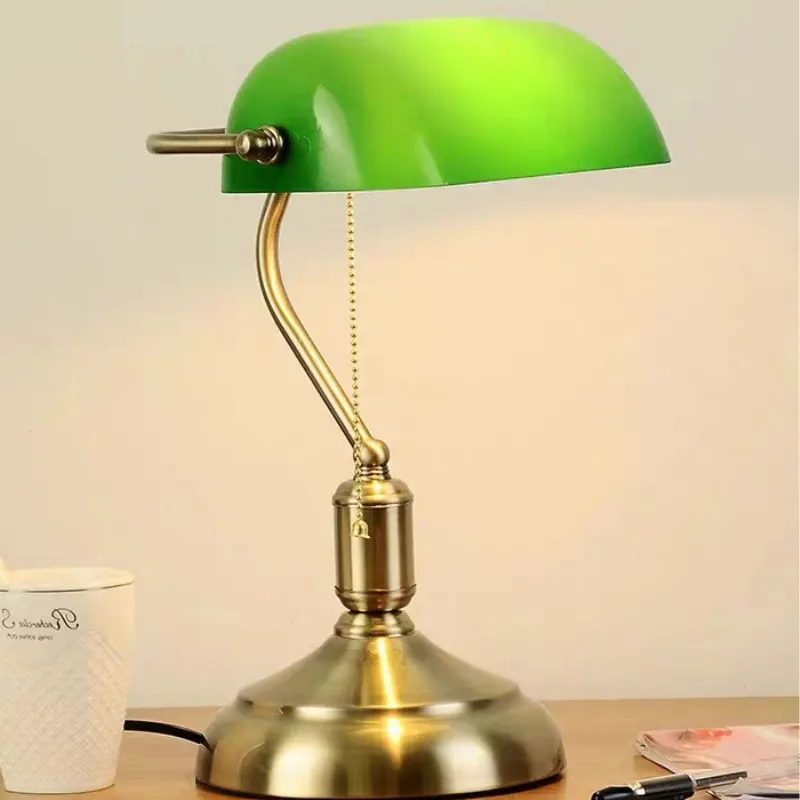 OlivinRetro Table Lamp
