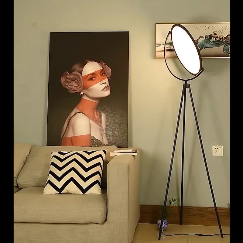 OlmoTripod Floor Lamp