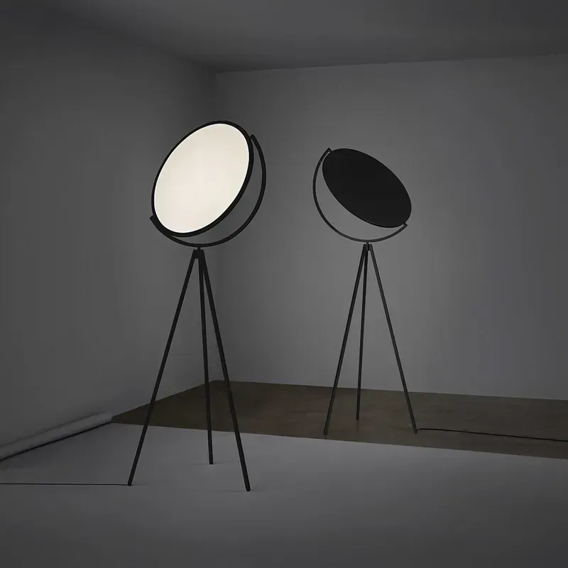 OlmoTripod Floor Lamp