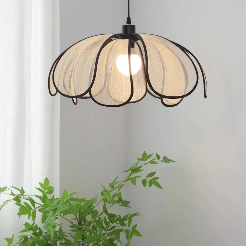 Flower design rattan pendant light.