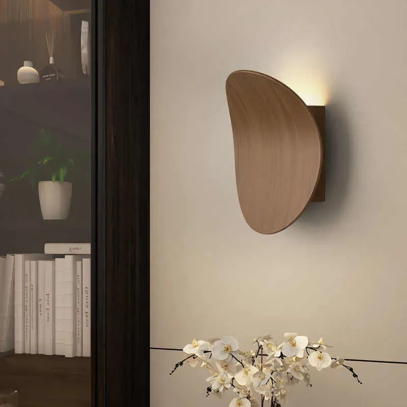 OvalBeam Wall Light