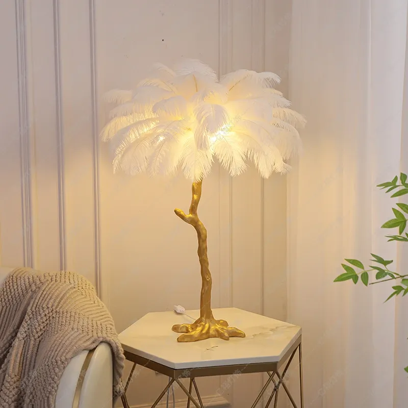 PeacockFeather Floor Lamp