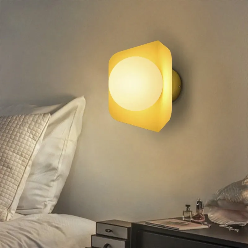 PearlynMod Wall Light