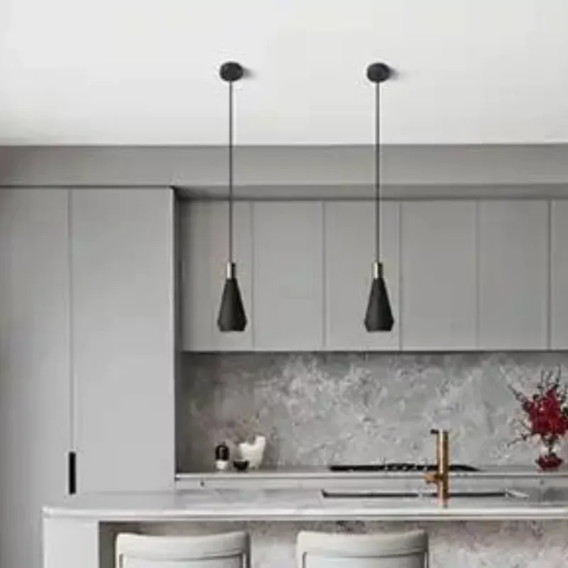 BLACK Pendant Light
