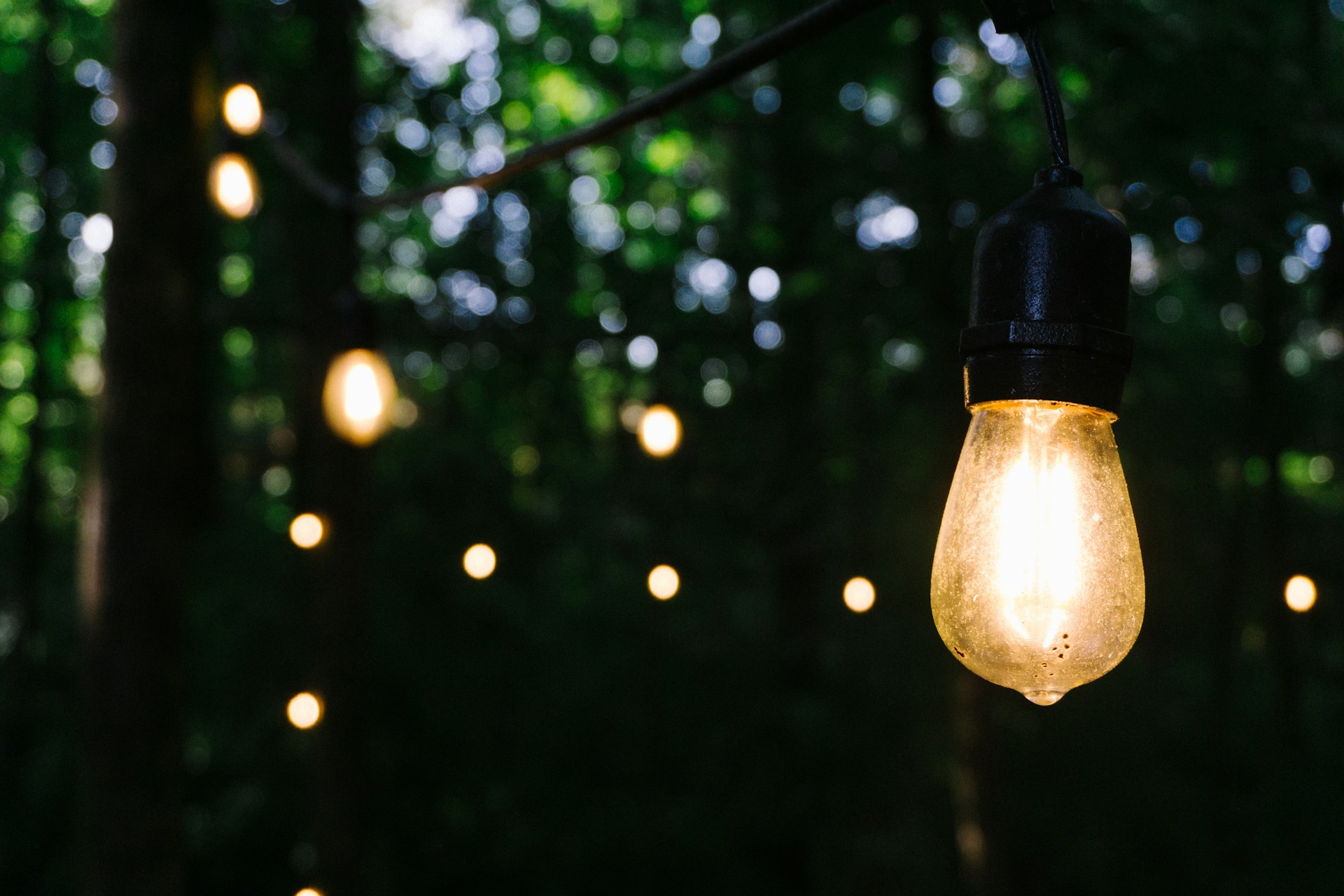 Choose Light Makers' outdoor lights for the garden that hold up in Singapore’s humidity while adding style, safety, and practical warmth to your private, relaxing space.

