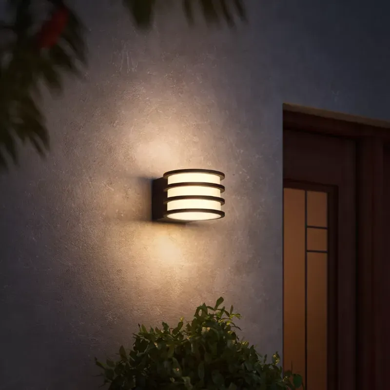 Philips Hue Lucca Smart Wall Light
