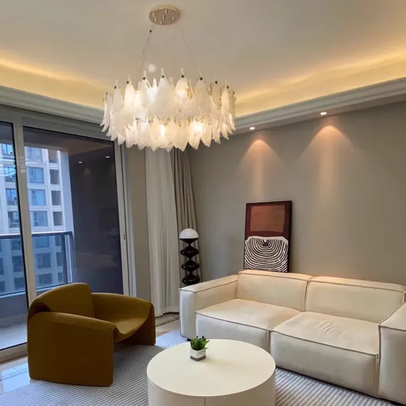 PlumaBreeze Chandelier