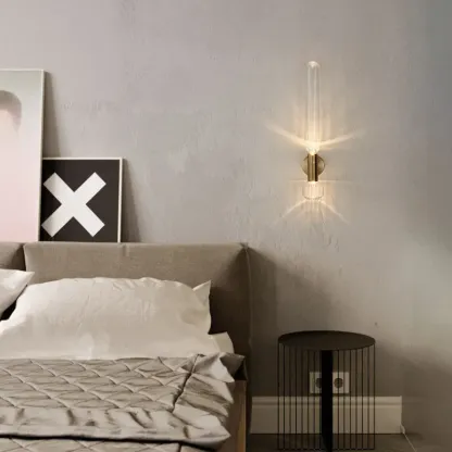 PolarisGlare Wall Light